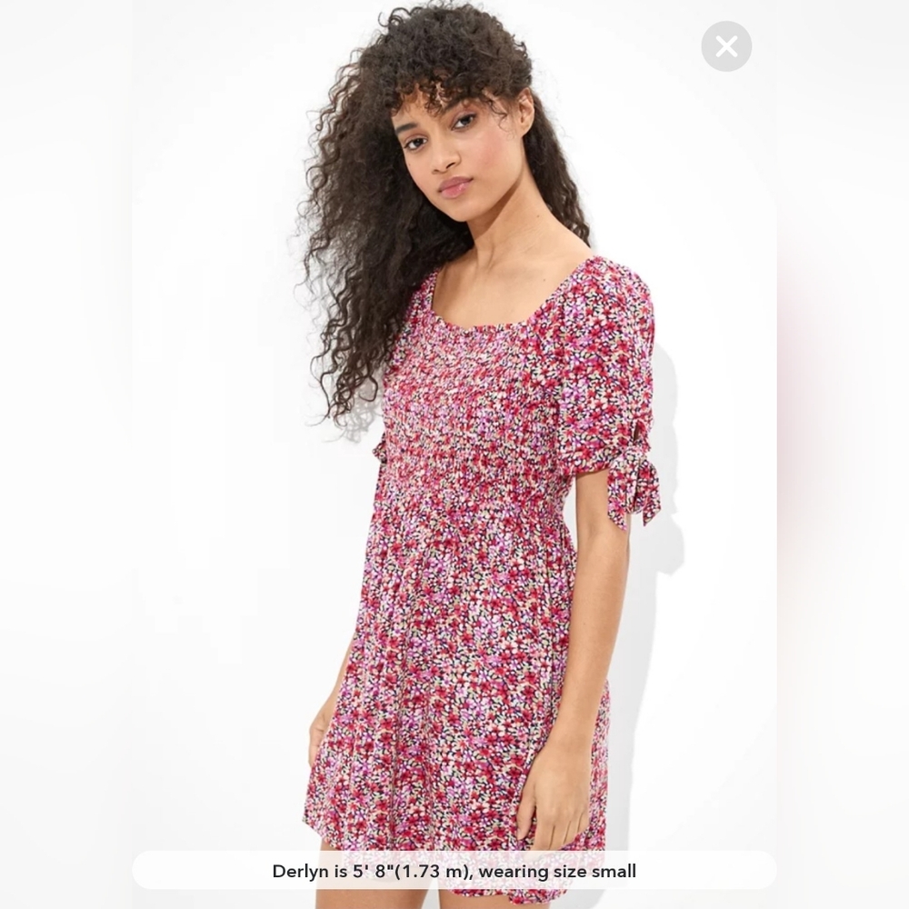 womens american eagle floral dress floral tie smocked mini dress red M